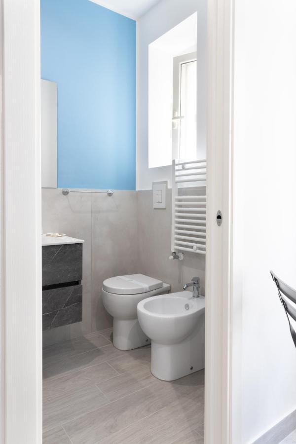 Partenope Guest House Napoli Bagian luar foto