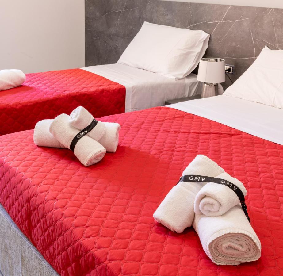 Partenope Guest House Napoli Bagian luar foto